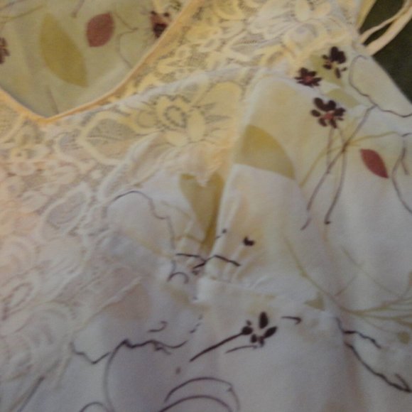 PINK FLORAL EXPRESS CAMI SLEEVELESS LACE SHIRT SIZE 8 - Picture 6 of 8